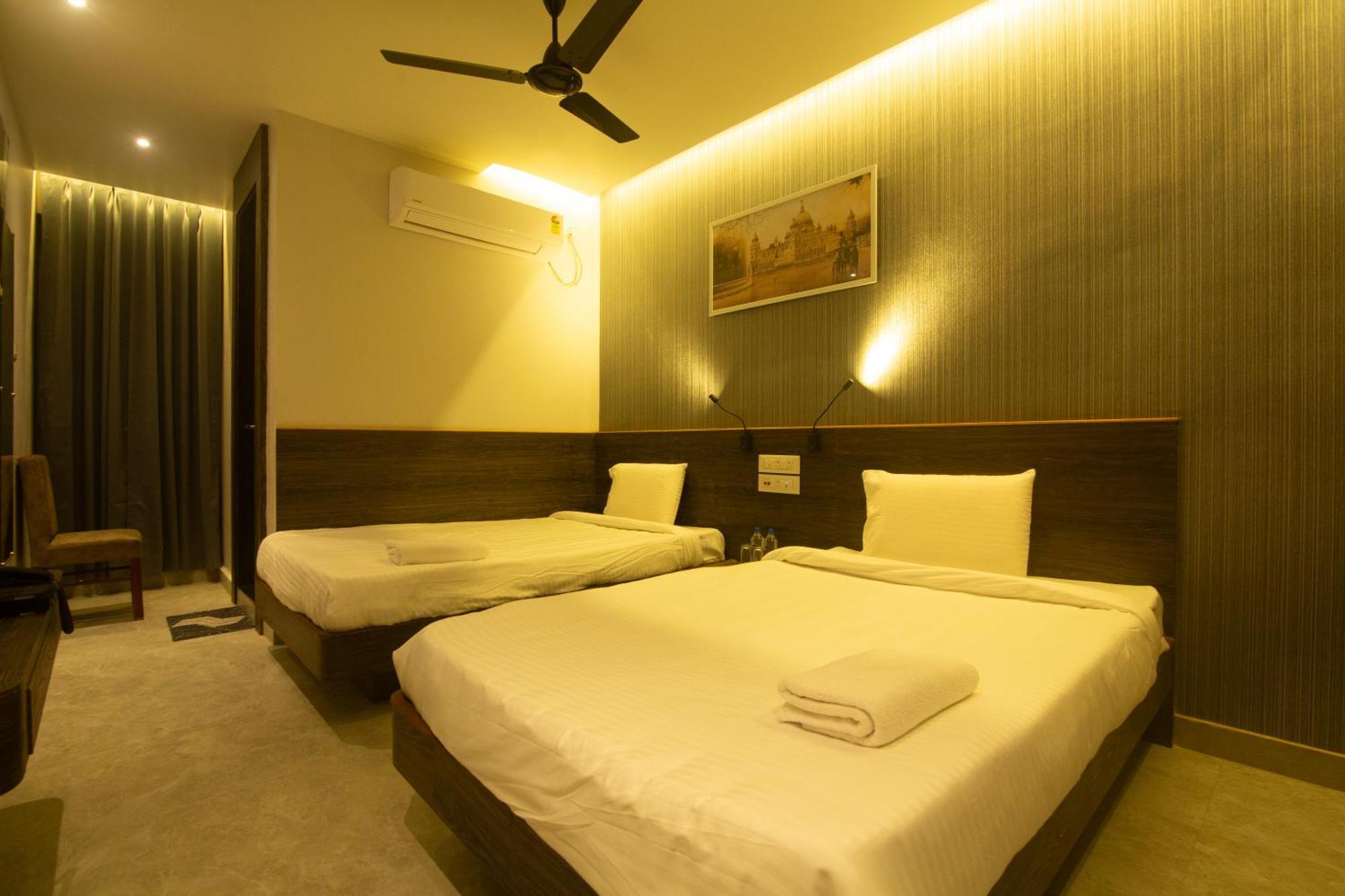 Hotel Palace View Murshidabad Zewnętrze zdjęcie
