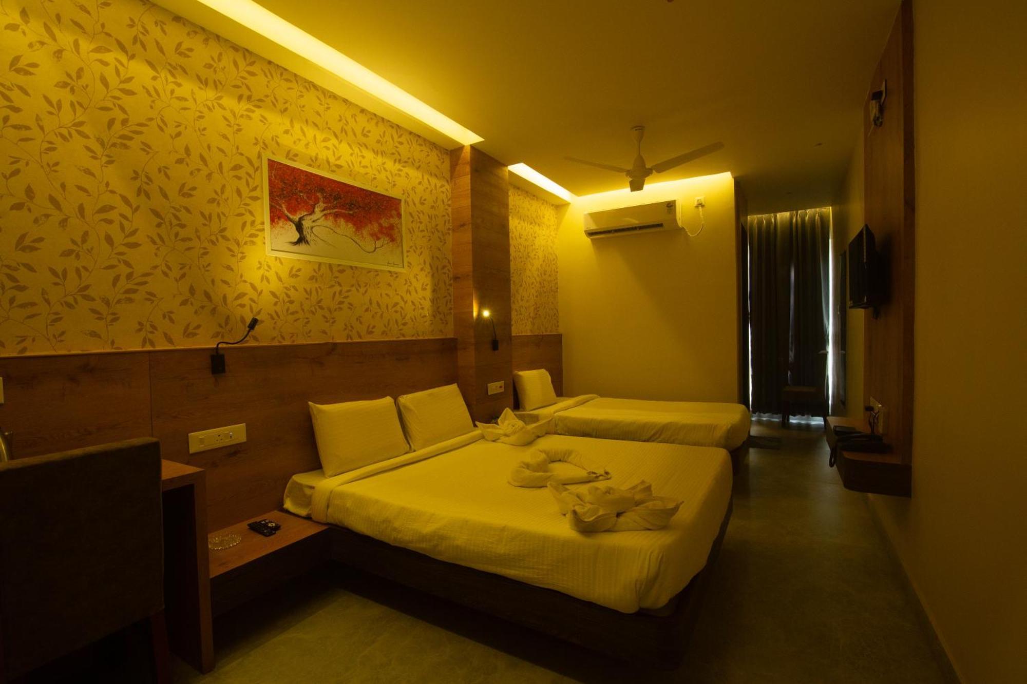 Hotel Palace View Murshidabad Zewnętrze zdjęcie